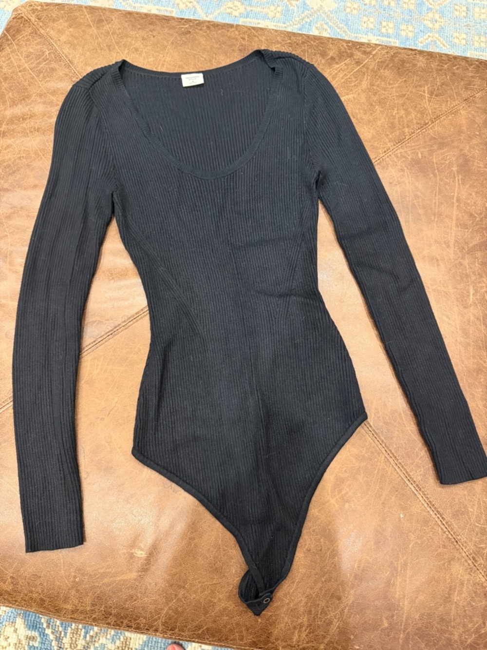 Abercrombie & Fitch Black Ribbed Long-Sleeve Scoop-Neck Bodysuit